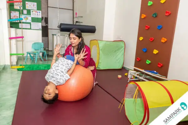 બાળકોમાં ચાલવામાં વિલંબ – ઉપચાર