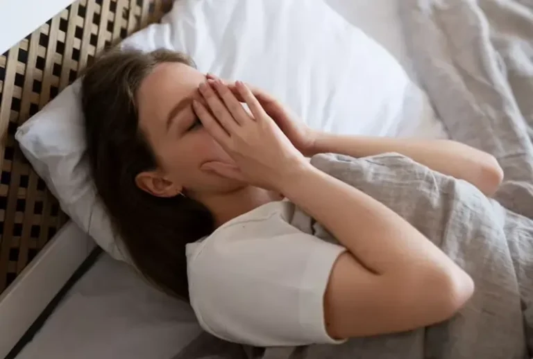 ઊંઘની સમસ્યા અને ન્યુરોલોજીકલ સ્વાસ્થ્ય.