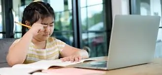 ઓનલાઇન ક્લાસ દરમિયાન બાળકોની આંખ અને પીઠની કાળજી.