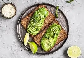 કસરત કરતા પહેલા અને પછી શું ખાવું જોઈએ?