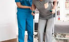 ક્રચેસ (ઘોડી) કે વોકર નો યોગ્ય રીતે ઉપયોગ કરવાની ફિઝિયોથેરાપિસ્ટની ગાઈડલાઈન.