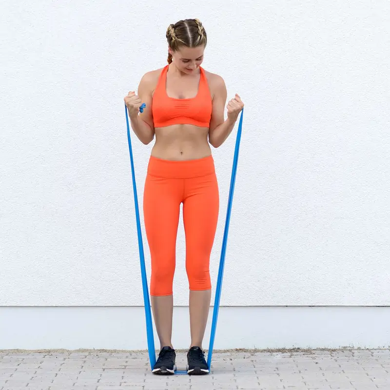 જીમમાં ગયા વગર ઘરે જ થેરાબેન્ડ (Theraband) થી આખું શરીર કઈ રીતે મજબૂત કરવું?