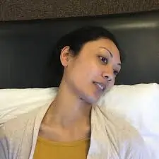 ટેન્શન હેડેક (Tension Headache) ને મટાડવા માટે ગરદનના સ્નાયુઓનું રિલેક્સેશન.