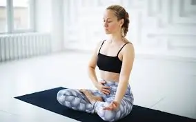 લાંબી બીમારી પછી ફેફસાંની ક્ષમતા વધારવા માટેની કસરતો.