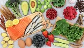 સાંધાના સોજા ઘટાડવા માટે એન્ટી-ઇન્ફ્લેમેટરી આહાર.