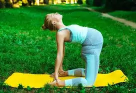ગર્ભાવસ્થાના આઠમા અને નવમા મહિનામાં પેલ્વિક ફ્લોરને આરામ આપતી કસરતો.